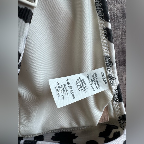 AERIE Scoop Neck Animal Print Bikini Swim Top NWT Sz Medium - Picture 7 of 13